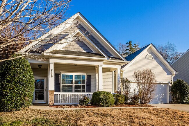 Foto del edificio - 769 Mott Shue Dr SW