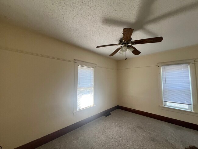 Foto del edificio - 703 Prospect Ave