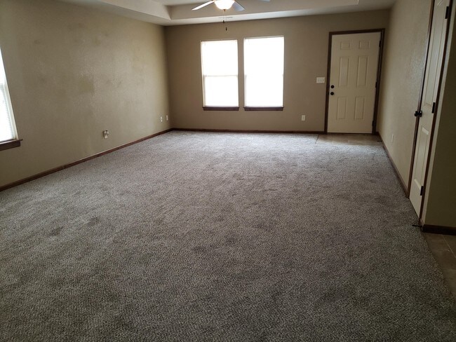 Living Room - 111 SW Rose Garden St
