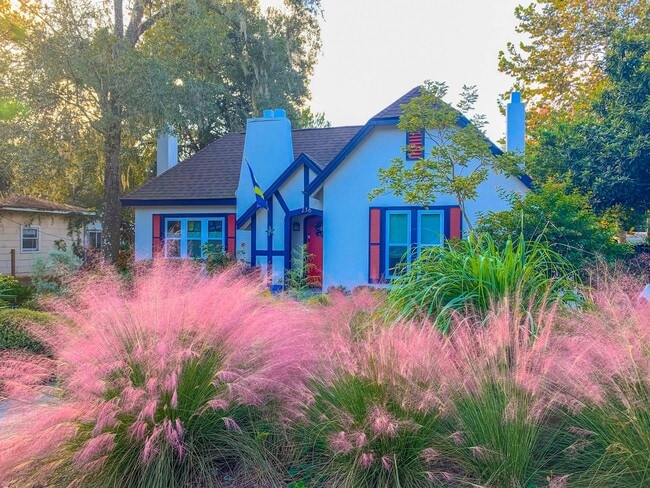 Building Photo - 236 W Michigan Ave