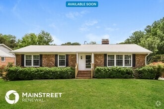 Building Photo - 402 Boxwood Dr