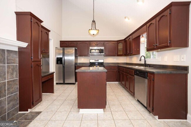 Building Photo - 4641 Shay Terrace