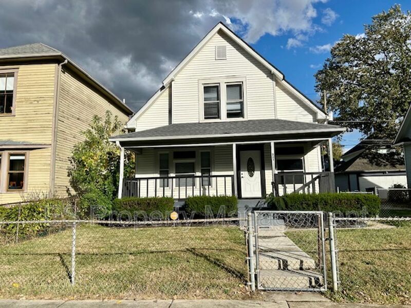 Photo - 921 Tecumseh St