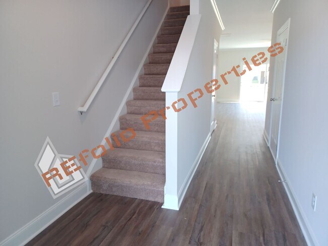 Building Photo - 6922 Outfall Point Ln