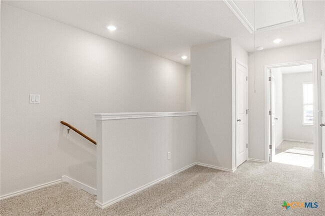 Foto del edificio - 12811 Village Spun Plz