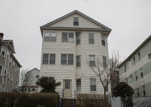 Building Photo - 91 Perry Ave
