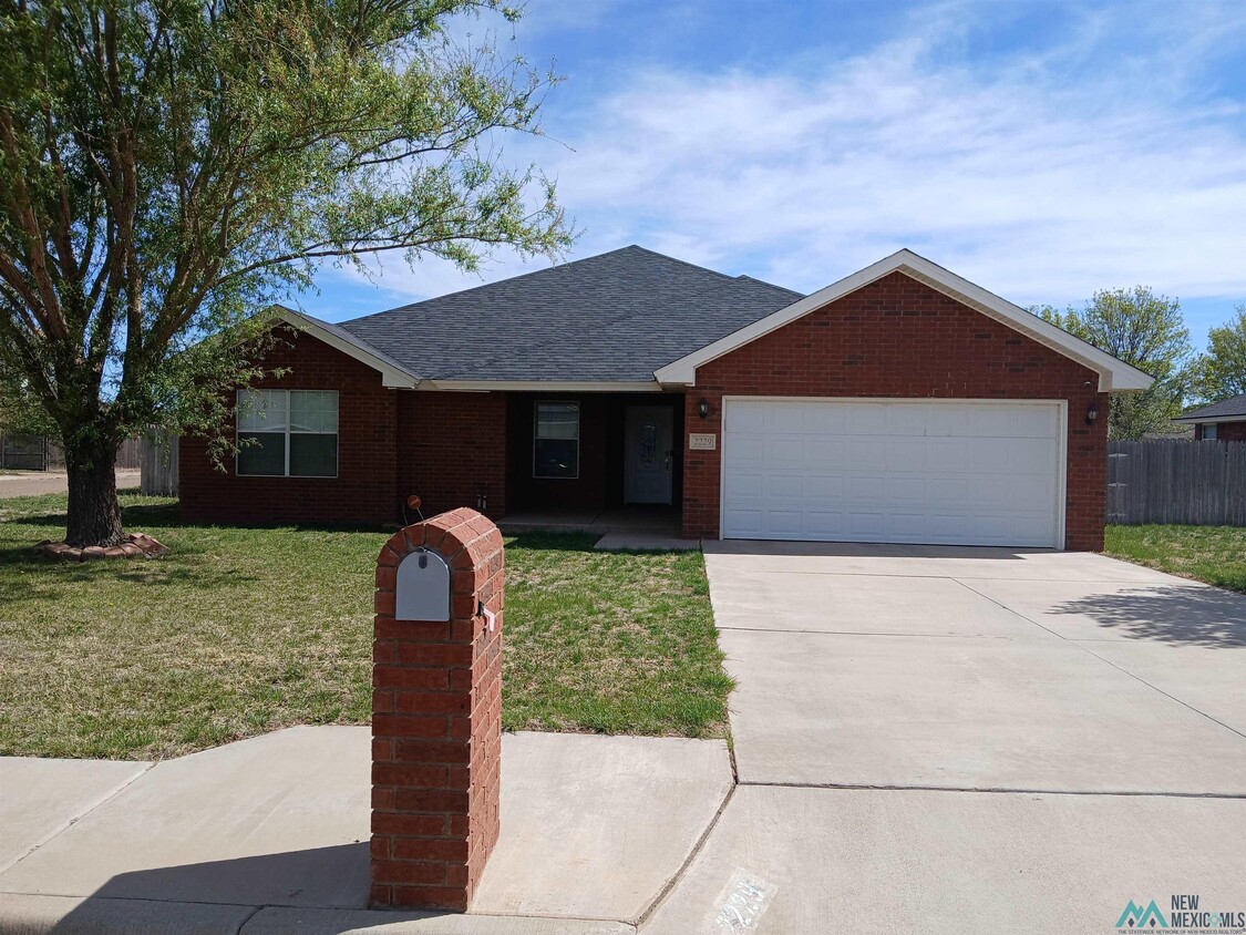 Primary Photo - 2229 Reese Dr