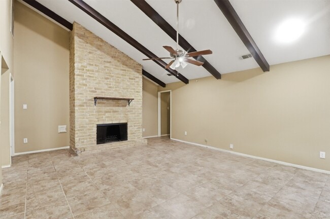 Building Photo - 21131 Park Brook Dr