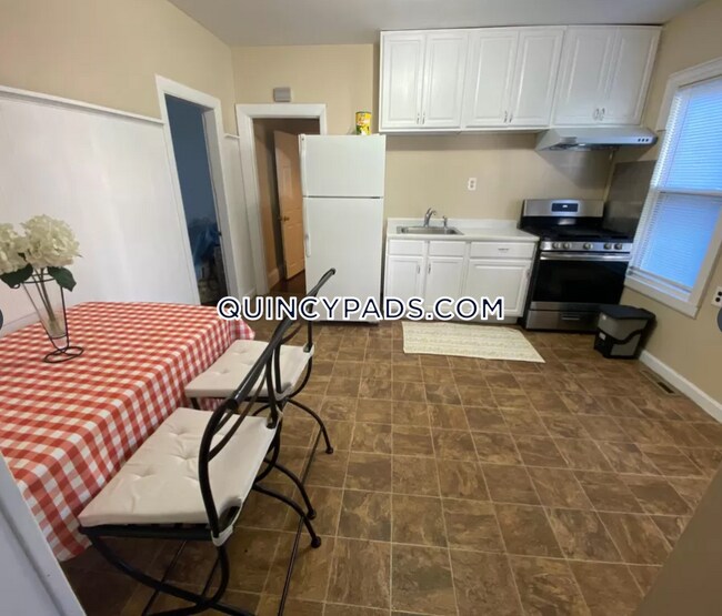 26 Brook Rd Unit 1, Quincy, MA 02169 Apartment for Rent in Quincy, MA