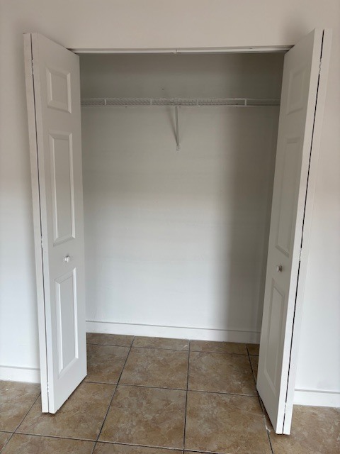 Building Photo - Chesapeake Studio Apartments