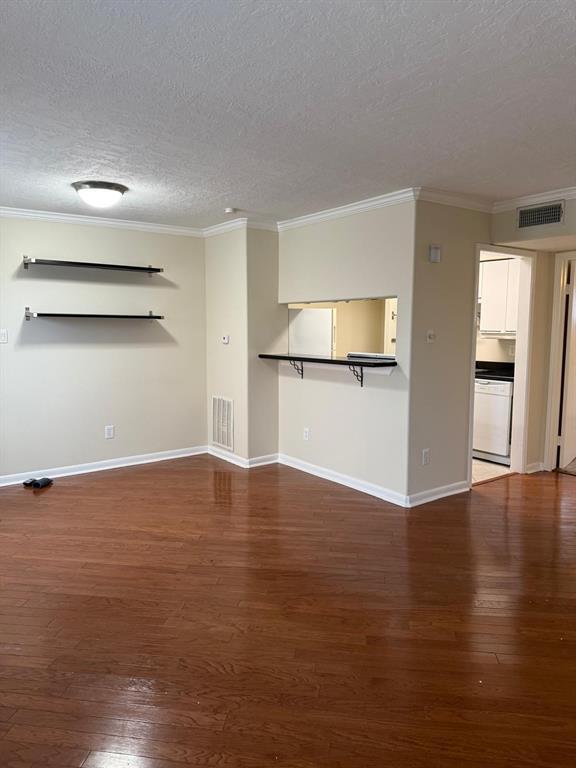 Foto principal - 6410 Del Monte Dr