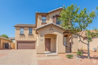 Building Photo - 2026 S Swan Dr