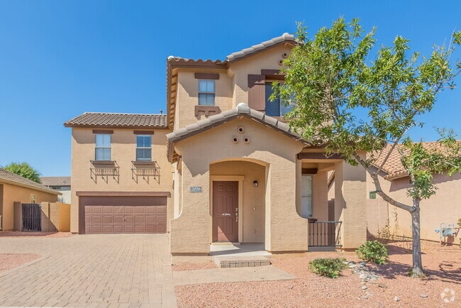 Building Photo - 2026 S Swan Dr
