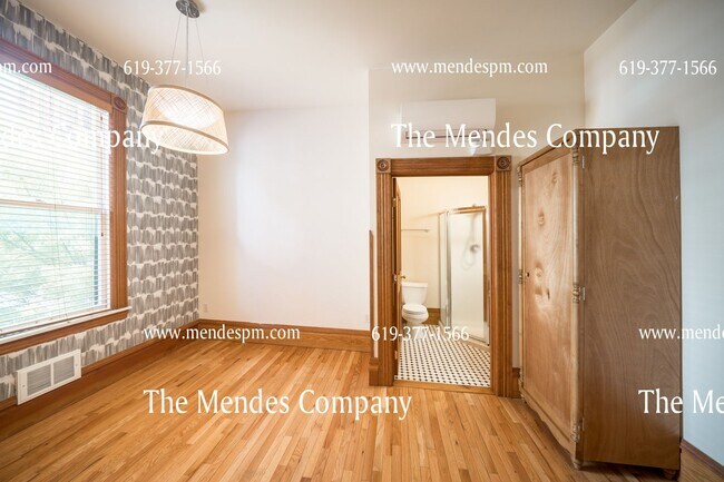 Building Photo - Ultra Hip 1bd/1bath Apartment Home in Stun...