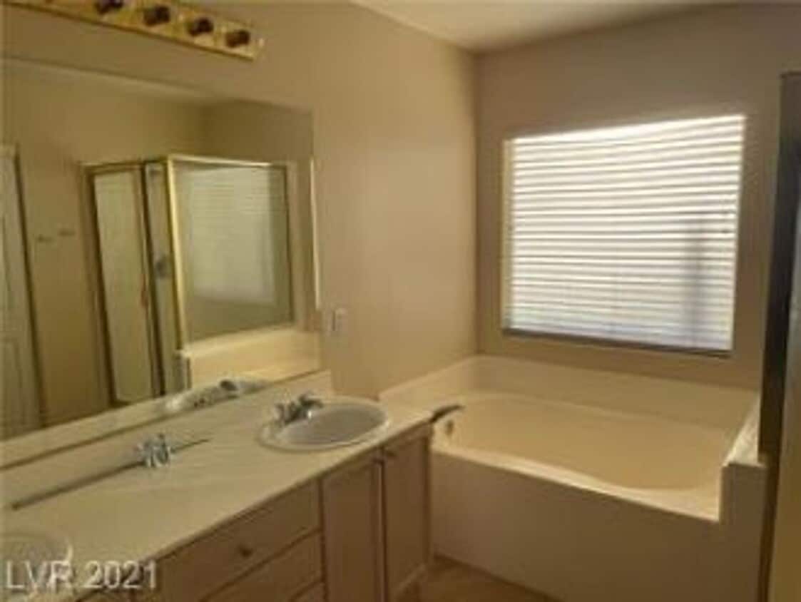 Foto principal - 278 Duck Hollow Ave