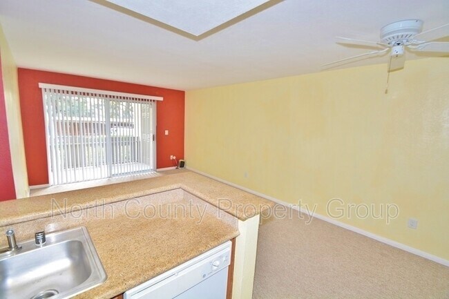 Foto del edificio - 432 Edgehill Ln
