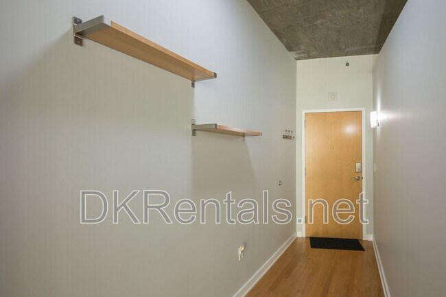 Foto del edificio - 943 Peachtree St NE