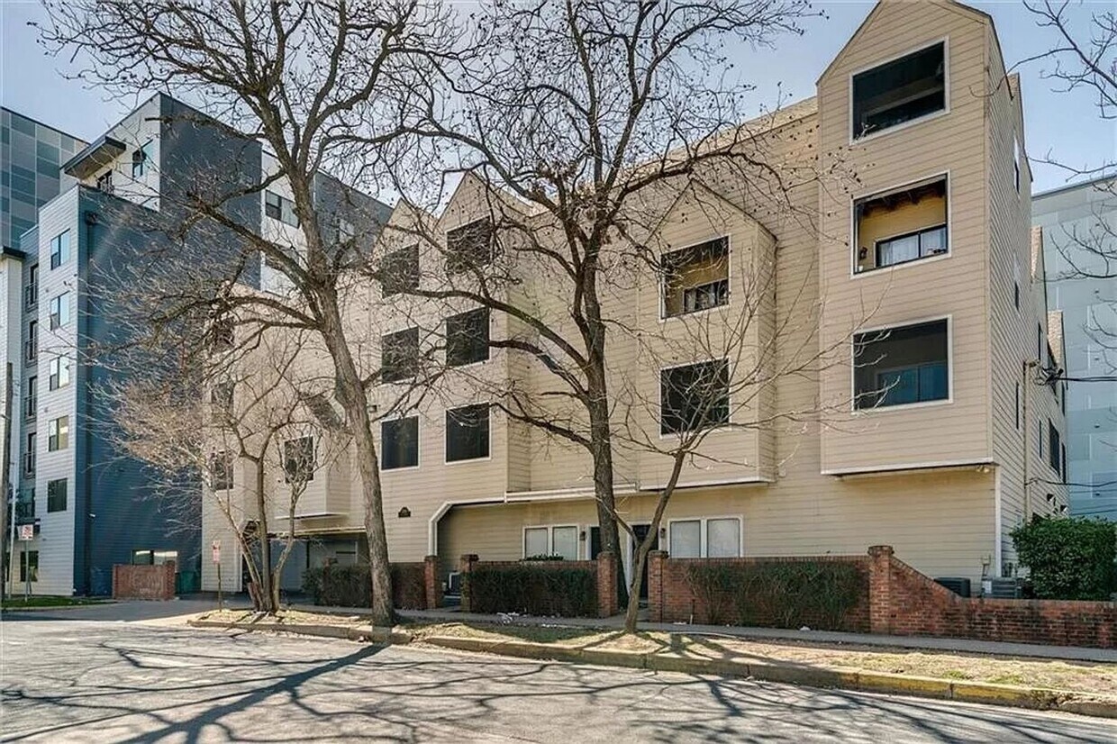 2510 San Gabriel St (1003 W 26th St.) - 2510 San Gabriel St  (1003 W 26th St.)