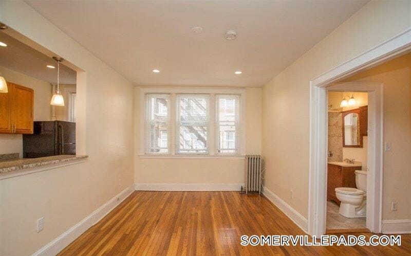 Foto principal - 136 Highland Ave