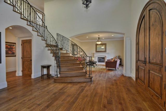 Building Photo - 16010 Camino del Cerro
