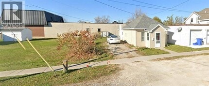 Building Photo - 9 Medora Ave W