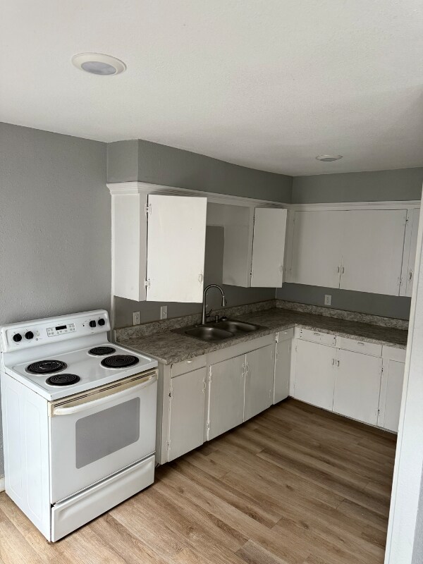 Foto del edificio - 714 Crim Ave