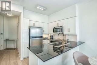 Building Photo - 15 Windermere Ave