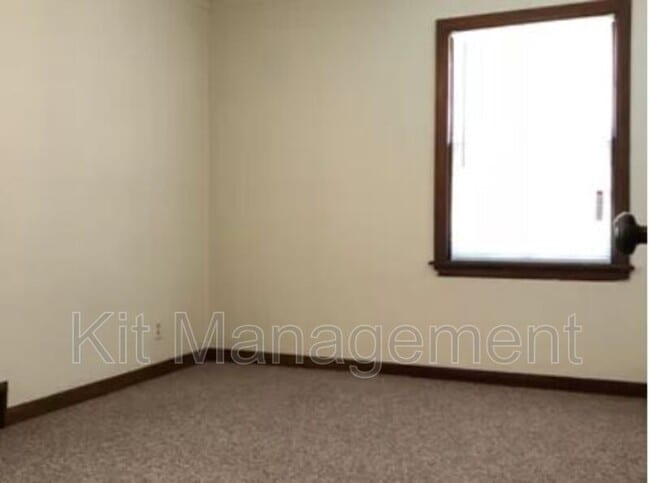 Foto del edificio - 4290 Monroe St