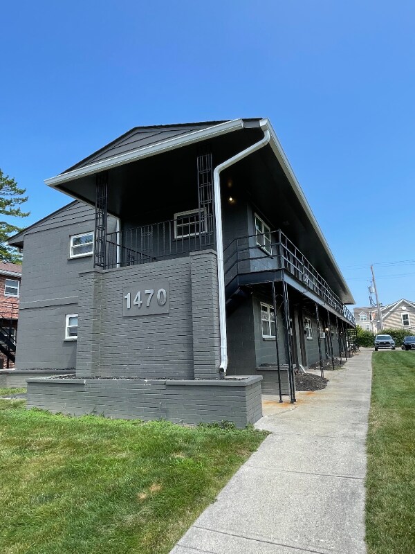 Building Photo - 1470 King Ave