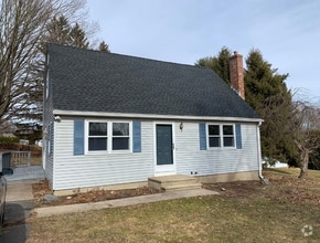 Building Photo - 32 Prospect St Ext