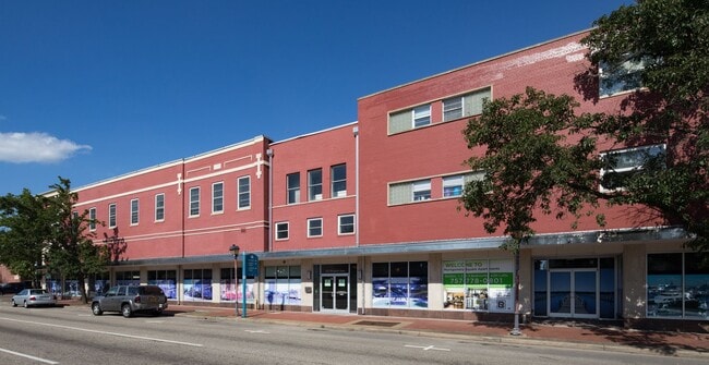 Building Photo - Montgomery Square Apartments