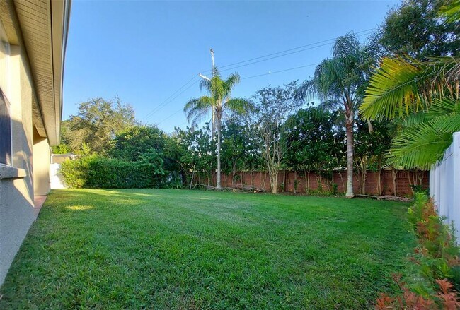 Building Photo - 10115 Cannon Dr