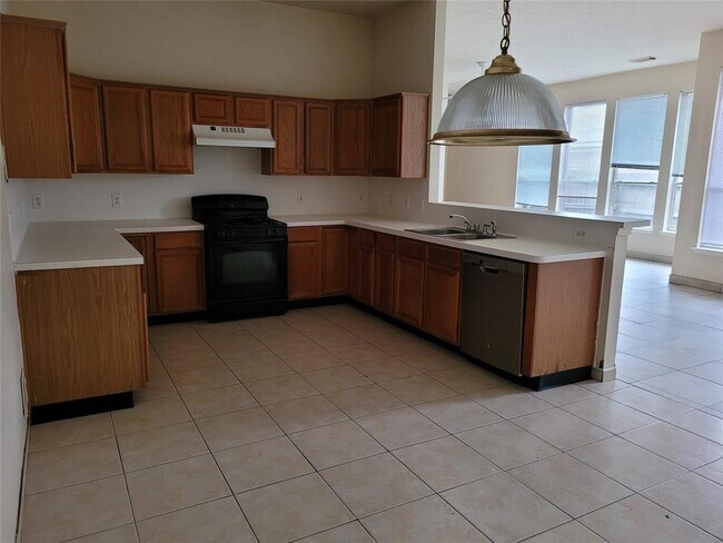 Building Photo - 4518 Pristine Dr