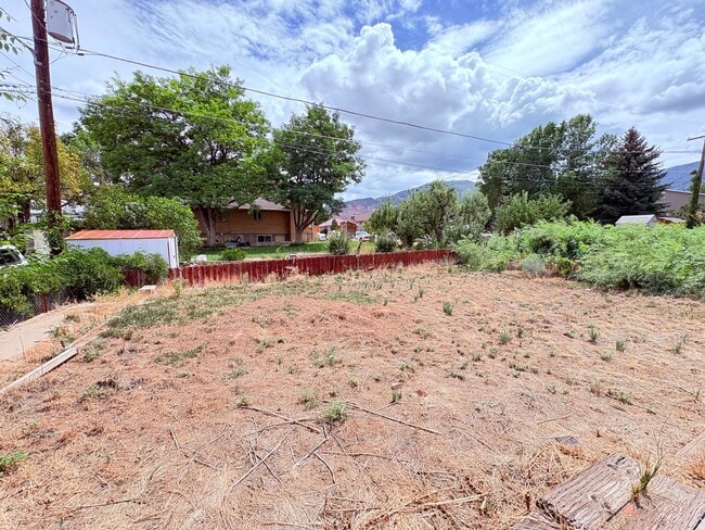 Building Photo - 297 S 500 W