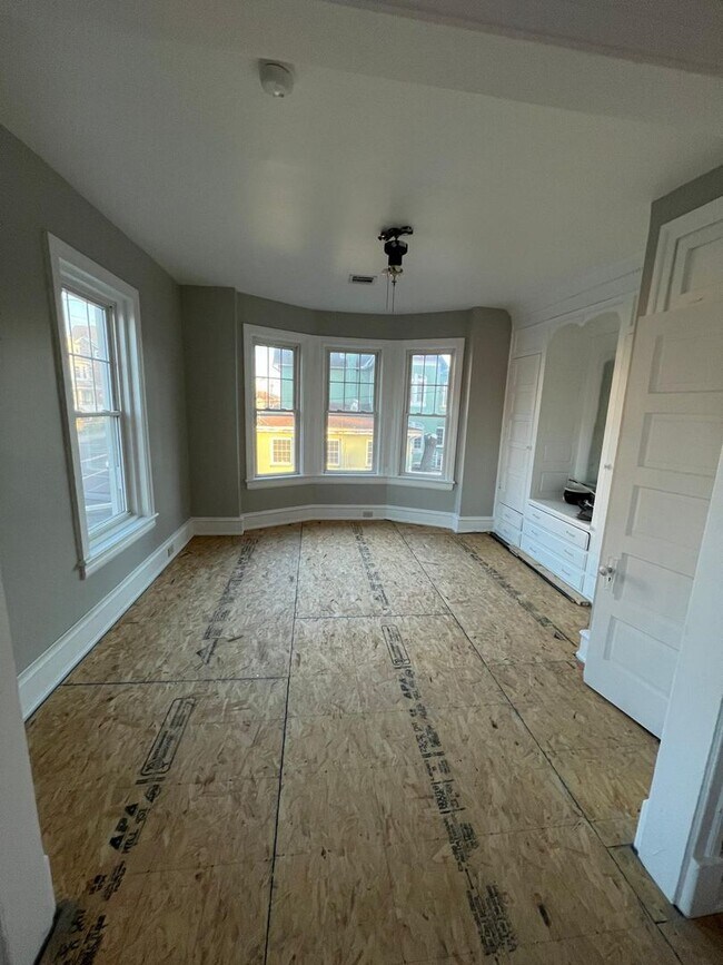 Foto del edificio - 4216 W Penn Ave