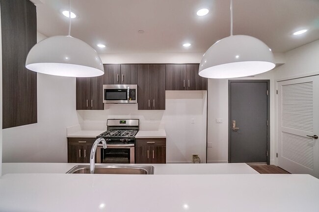 Building Photo - 8600 Glenoaks Blvd