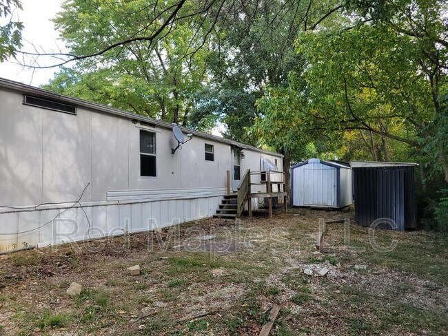 Foto del edificio - 832 Briny Ln