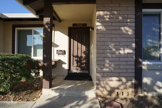 Foto del edificio - Beautiful Single Family Home in Desirable ...
