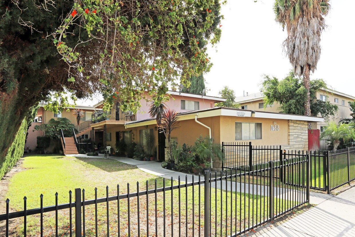 Primary Photo - 1134 W Casa Grande Ave