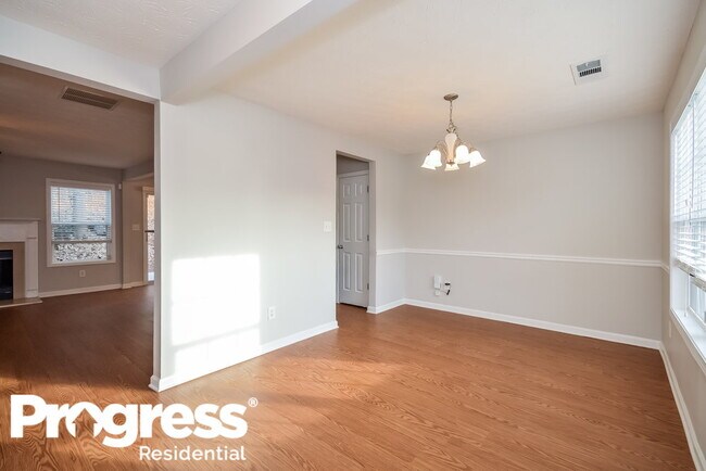 Building Photo - 1492 Alcovy Falls Dr SE