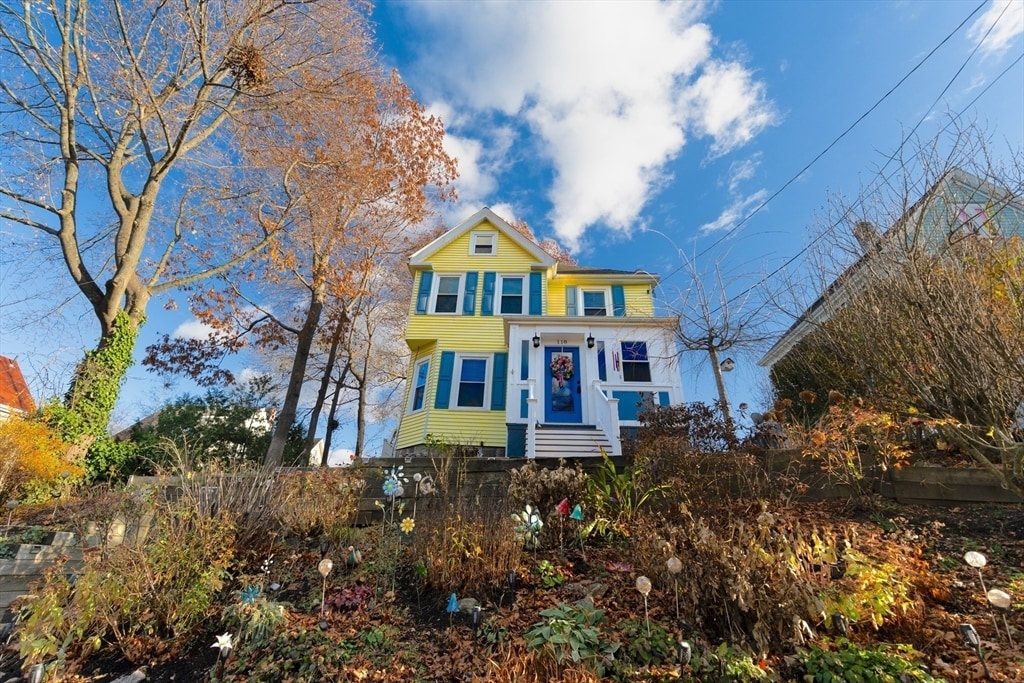 Foto principal - 118 Newburg St