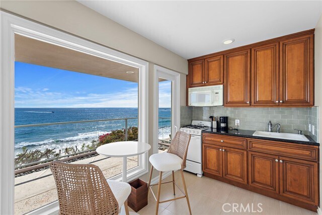 Foto del edificio - 603 S Coast Hwy