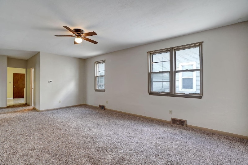 Building Photo - 1929 Case Ave