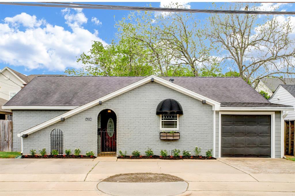 4204 St, West University Place, TX 77005 House Rental in