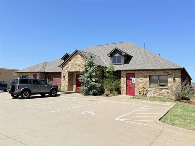 Building Photo - 6903 NW 122nd St