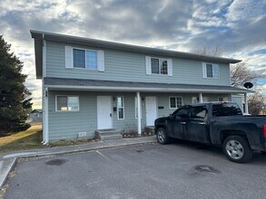 Building Photo - 304 Stiles Ave