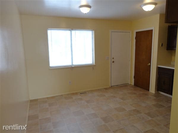 Building Photo - 2715 Eaton Pl
