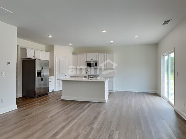 Building Photo - 3503 Lincoln Hts Ln