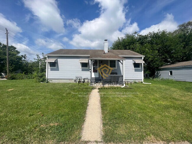 Building Photo - 5260-5262 Fletcher Avenue