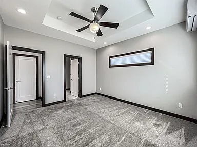 Building Photo - 1855 NE Little Beaver Dr